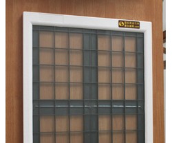 45x60ABS注塑白色电梯广告框 卫生间