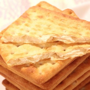 热卖马来西亚进口 LEE南益香脆苏打饼干 400g 一件代发批发食品图2