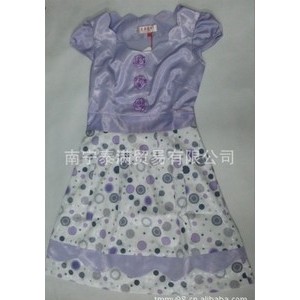 批发2012新款时尚连衣裙，优美动人的连衣裙图2