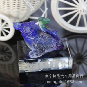 K9水晶香水座高档琉璃招财金蟾如意 车内饰用品批发 高档汽车用品图2
