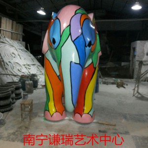 玻璃钢雕塑（南宁谦瑞）构件组合玻