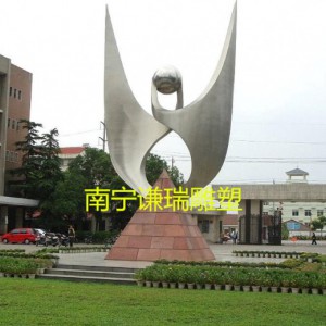 不锈钢镂空雕塑（艺术与完美）不锈钢雕塑图2